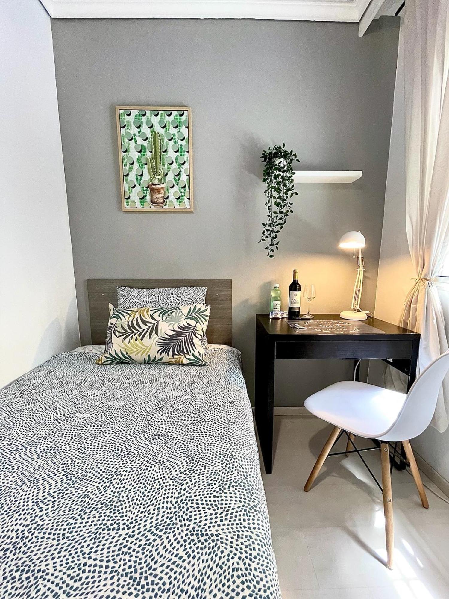 Central Private Bedroom - Comfy&Quiet - Near City Of Arts And Sciences Valencia Bagian luar foto
